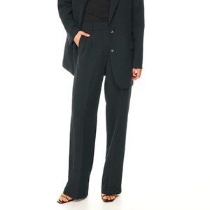 Aritzia effortless pant, size 4, black